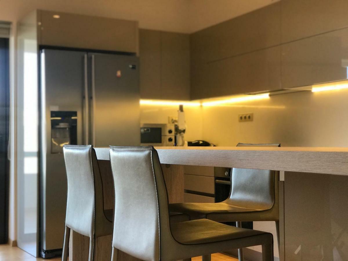 Luxury & Stylish Family Apartment Atenas Exterior foto